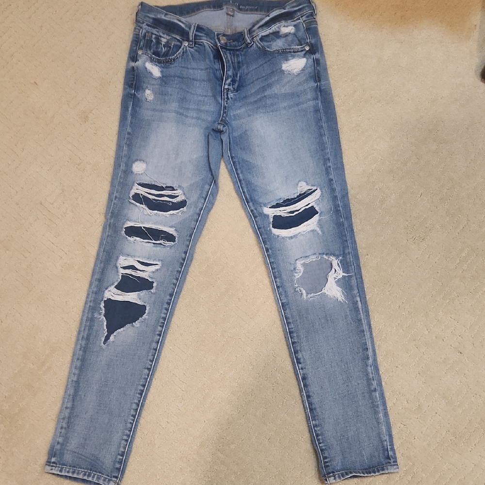 New York & Company Light Blue Ripped Skinny Jeans